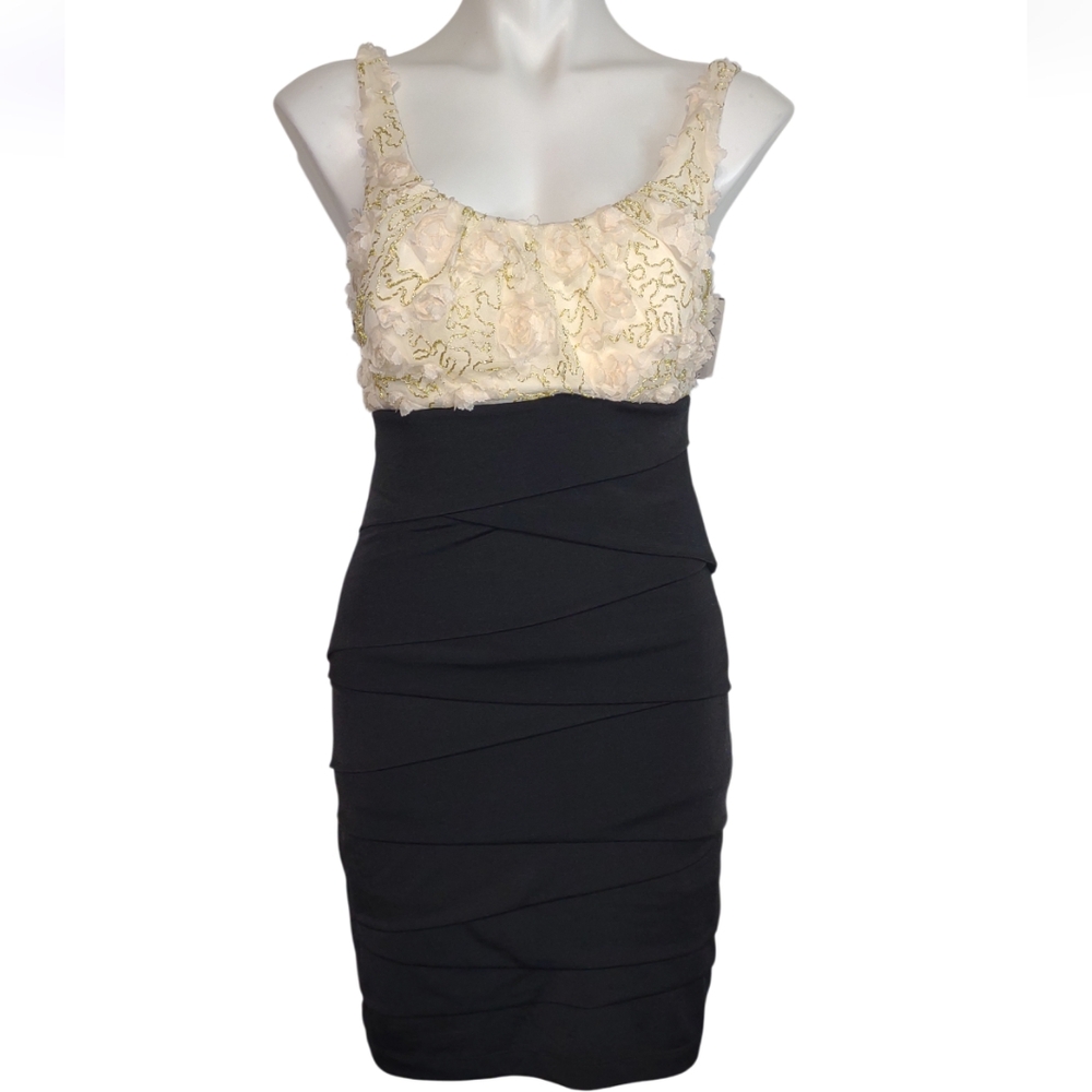 Windsor Bandage Dress NWT Floral Applique Layered Bodycon Whimsigoth Formal